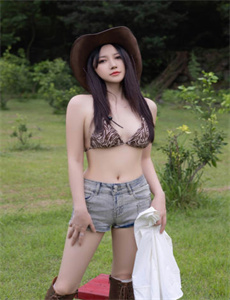 哔哩哔哩好看的美女-杨思敏版潘金莲